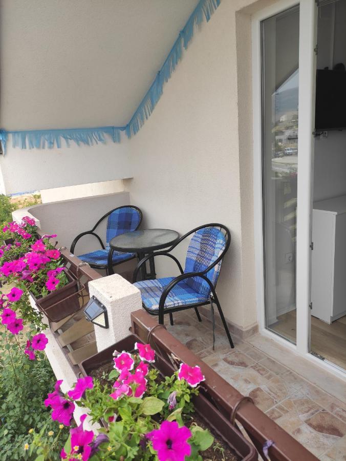 טרביניה Apartments Markovi Konaci מראה חיצוני תמונה