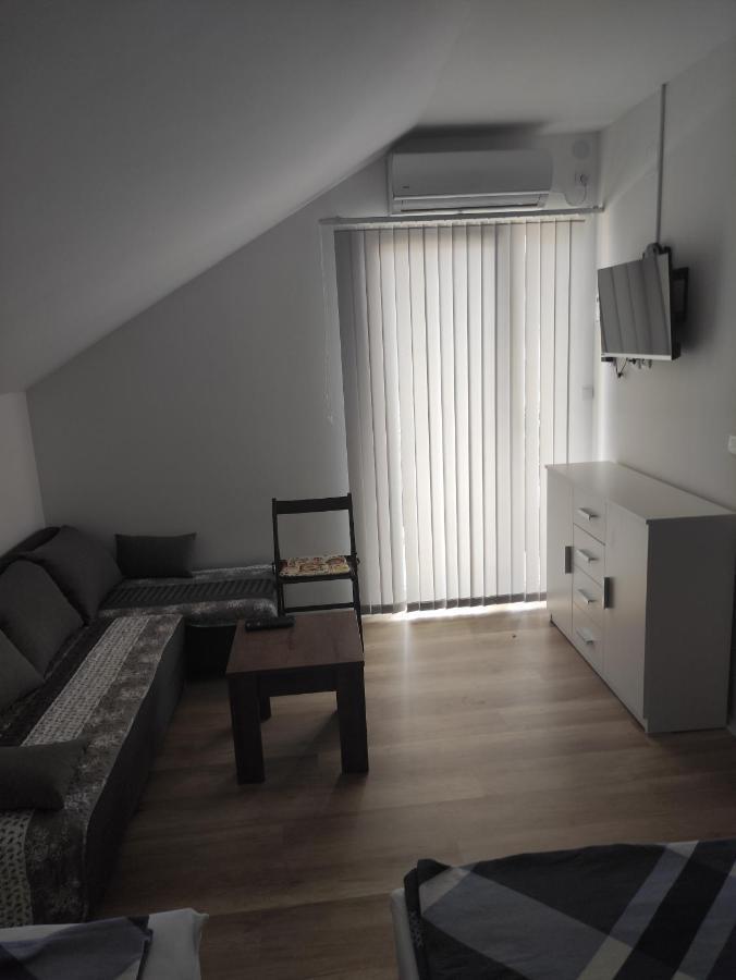 טרביניה Apartments Markovi Konaci מראה חיצוני תמונה