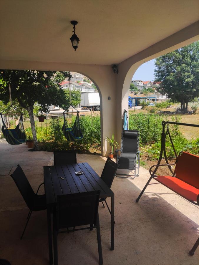 טרביניה Apartments Markovi Konaci מראה חיצוני תמונה